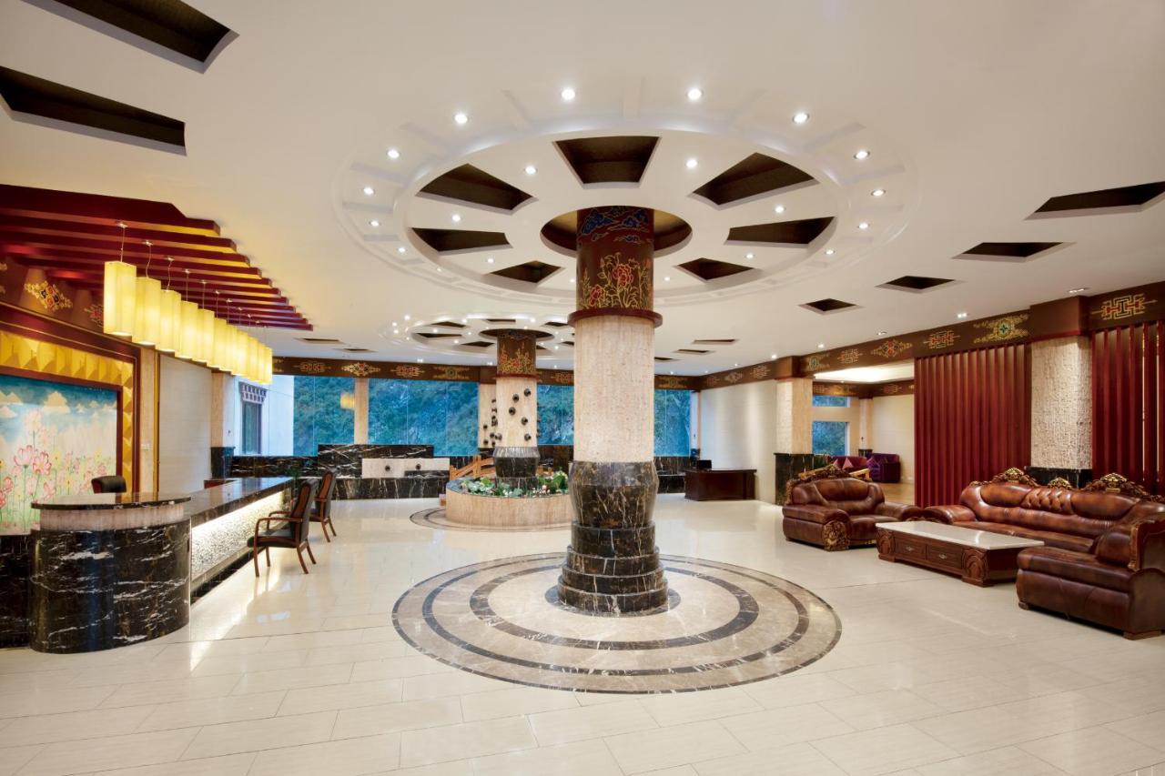 Ramada Encore Daocheng Yading Exterior foto