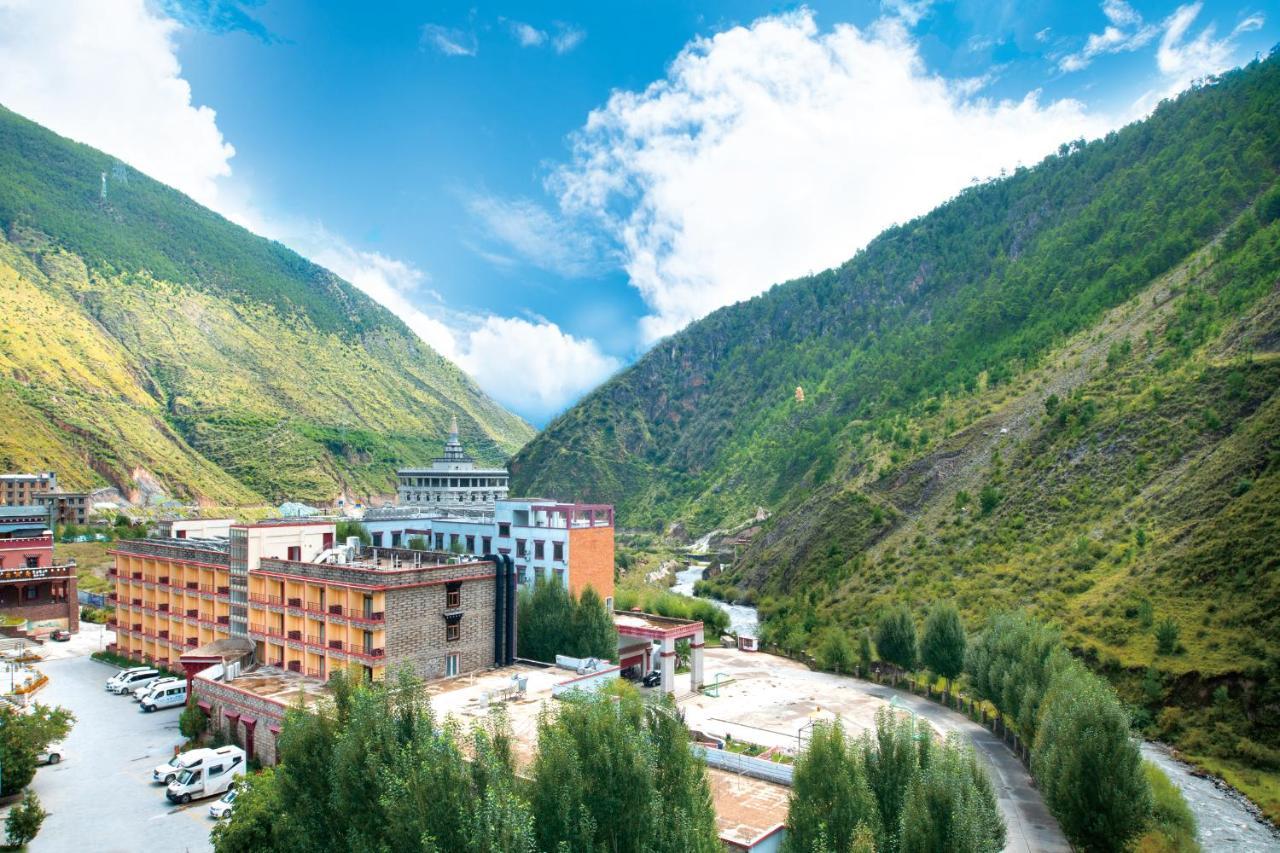 Ramada Encore Daocheng Yading Hotel Exterior foto