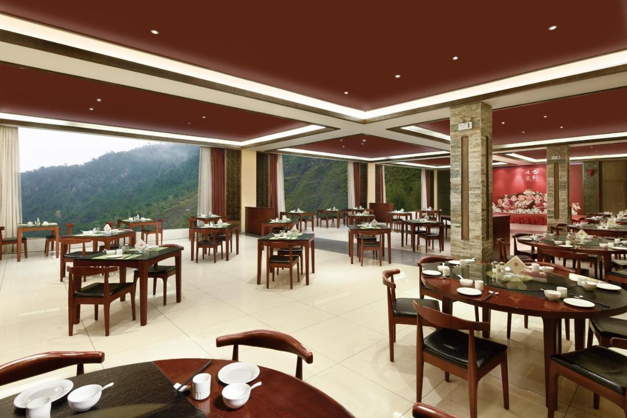 Ramada Encore Daocheng Yading Hotel Exterior foto